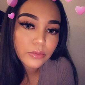 Meet your Posher, Alexus